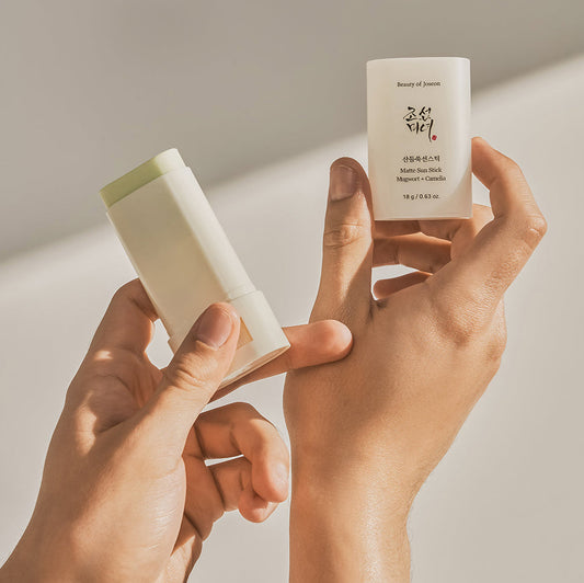 [BEAUTY OF JOSEON] Matte sun stick : Mugwort + Camilia 18g